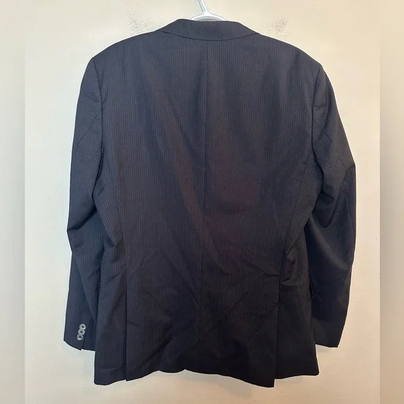 Hugo Boss Size 40R - Picture 6 of 10